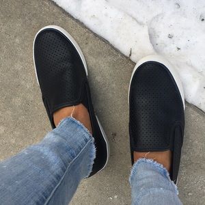 NEW SPERRY SLIP ON